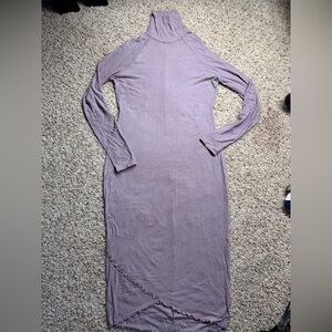 Lululemon Turtle neck Long sleeves Medi Dress Light purple